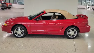 1994 Ford Mustang photo 4