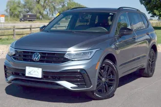 2022 Volkswagen Tiguan photo 4