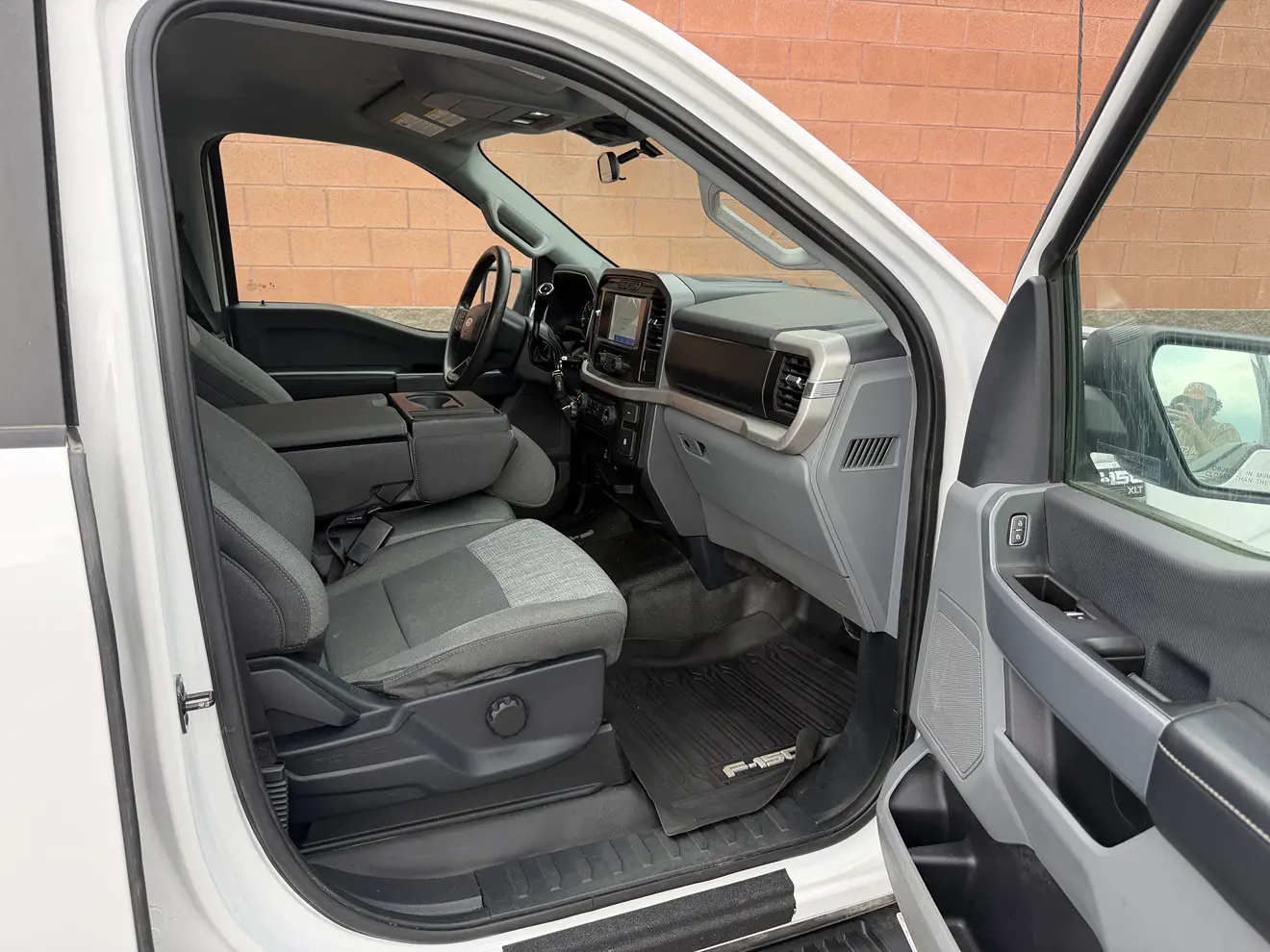2022 Ford F-150 XLT - Photo 27