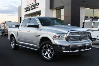 2017 RAM 1500 photo 3