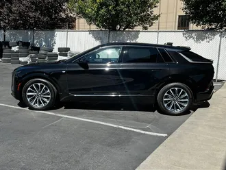 2024 Cadillac LYRIQ Sport 1 photo 4