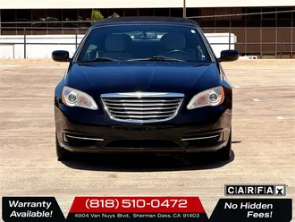 2012 Chrysler 200 Touring photo 2