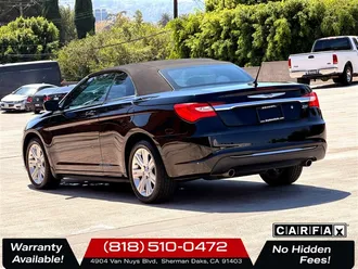 2012 Chrysler 200 Touring photo 5