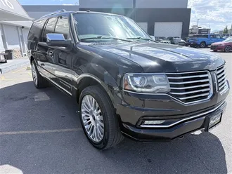 2017 LINCOLN NAVIGATOR photo 3