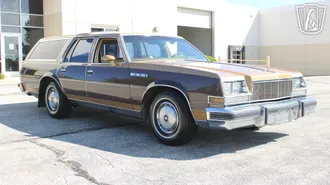 1977 Buick LeSabre photo 2