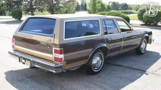 1977 Buick LeSabre photo 3
