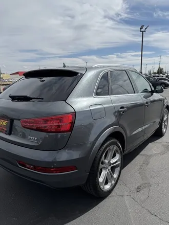2018 Audi Q3 photo 3