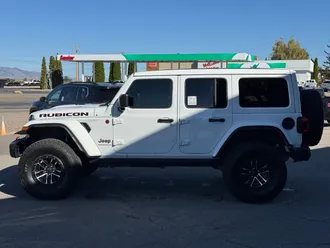2024 Jeep Wrangler photo 5