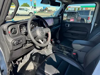 2024 Jeep Wrangler photo 6