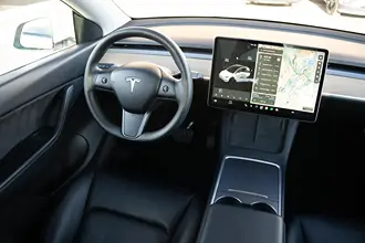 Model Y 18