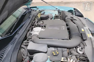 2002 Ford Thunderbird photo 5