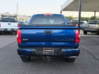 2014 Toyota Tundra CrewMax photo 4
