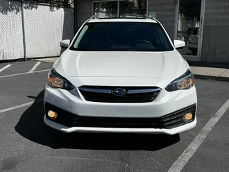 2023 Subaru Impreza Premium photo 2