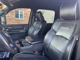 2023 RAM 2500 Laramie photo 7