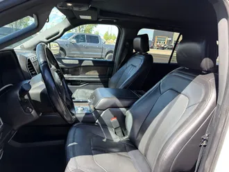 2020 Ford Expedition photo 7