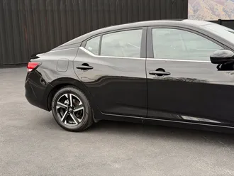 2025 Nissan Sentra photo 4