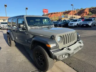 2018 Jeep Wrangler Unlimited photo 2