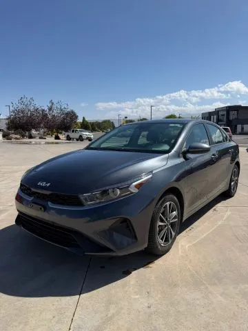 2023 Kia Forte LXS Sedan 4D