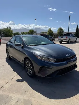 2023 Kia Forte photo 2