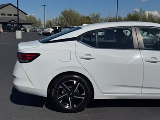 2024 Nissan Sentra photo 5