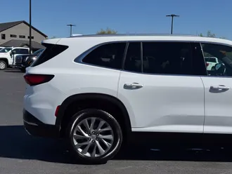 2025 Buick Enclave photo 5
