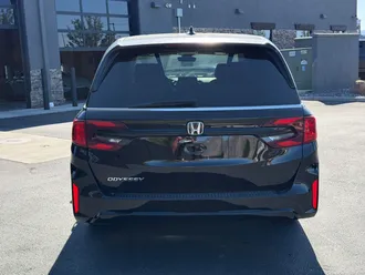 2025 Honda Odyssey photo 5