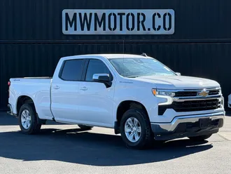 2023 Chevrolet Silverado 1500 photo 2