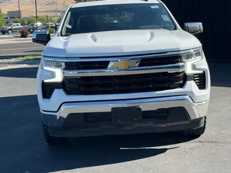 2023 Chevrolet Silverado 1500 photo 3
