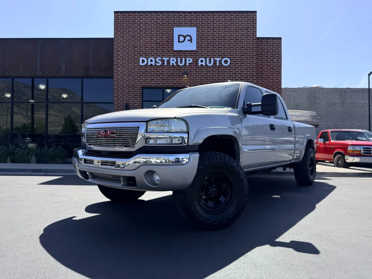 2004 GMC Sierra 2500HD SLT