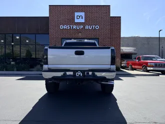 2004 GMC Sierra 2500HD photo 7