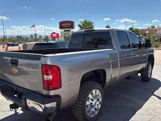2013 Chevrolet Silverado 3500HD photo 3
