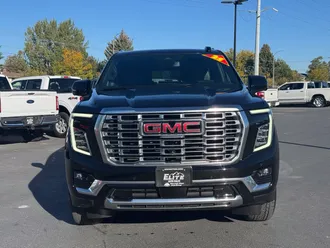 2025 GMC Yukon photo 2
