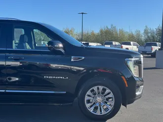 2025 GMC Yukon photo 4