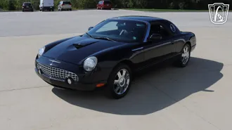 2005 Ford Thunderbird photo 3
