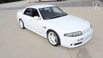 1993 Nissan Skyline photo 4