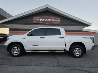 2012 Toyota Tundra CrewMax photo 2