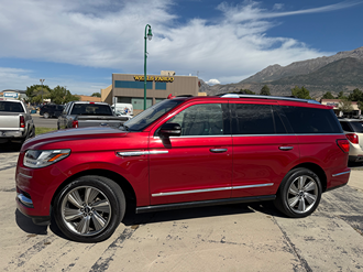 2018 Lincoln Navigator photo 2