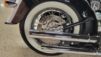 2007 Harley Davidson FLSTN photo 4