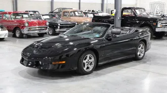 1997 Pontiac Trans Am photo 2
