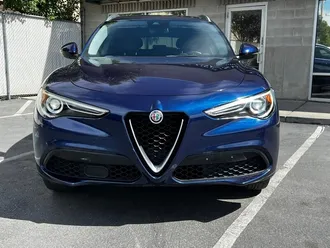 2018 Alfa Romeo Stelvio photo 2