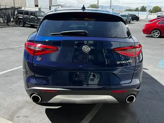 2018 Alfa Romeo Stelvio photo 6