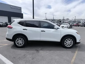 2016 NISSAN ROGUE photo 4