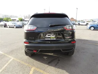 2019 JEEP CHEROKEE photo 4