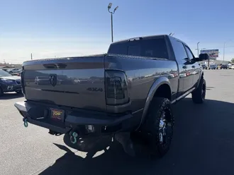 2017 RAM 3500 photo 3
