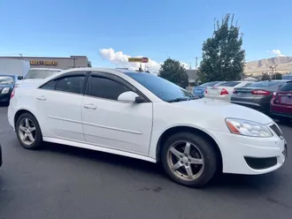 2010 Pontiac G6 photo 3