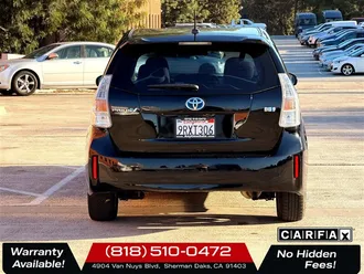 2012 Toyota Prius v Three photo 5