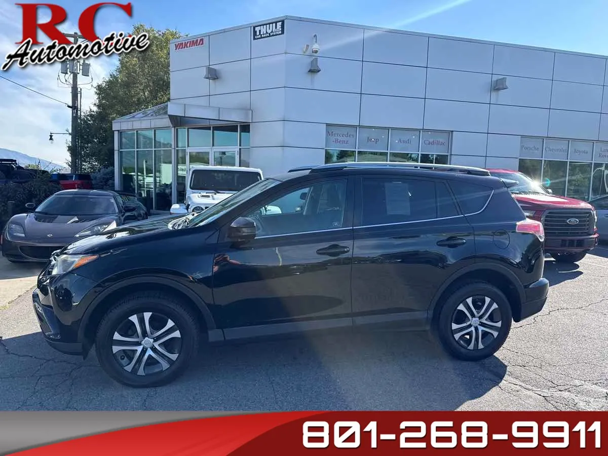 2017 Toyota RAV4 LE