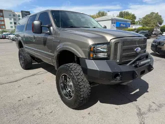 2005 Ford Excursion photo 4