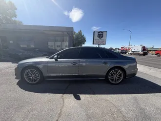 2017 Audi A8 L photo 2