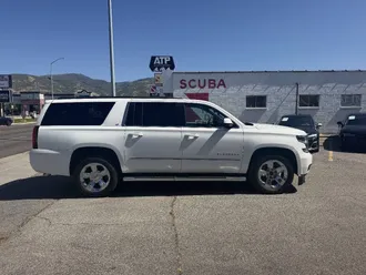 2018 Chevrolet Suburban photo 6